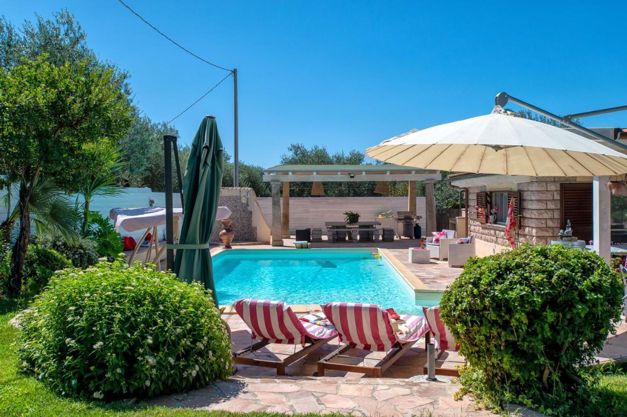 Villa Sunflower אלגהרו מראה חיצוני תמונה